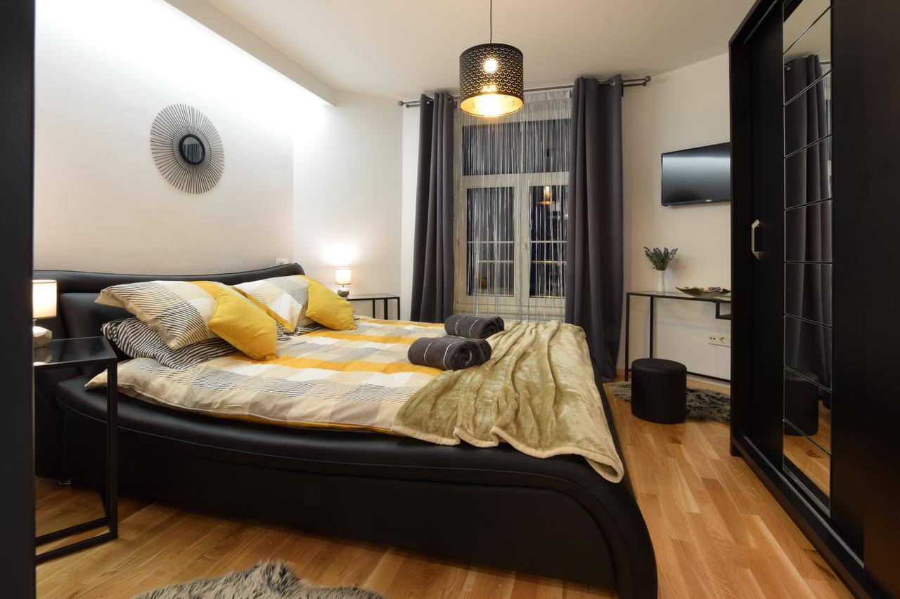 Libertas Zagreb Centre View Apartment Luaran gambar