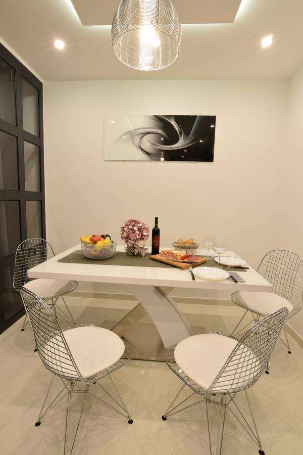 Libertas Zagreb Centre View Apartment Luaran gambar