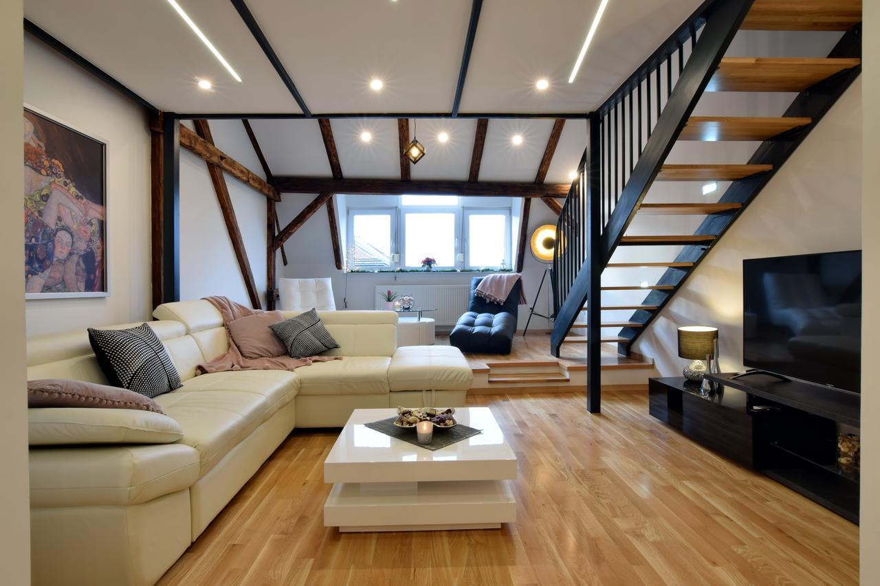 Libertas Zagreb Centre View Apartment Luaran gambar